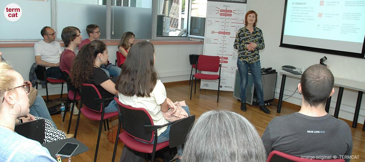 imatge de la presentació del TERMCAT a estudiants de la UV