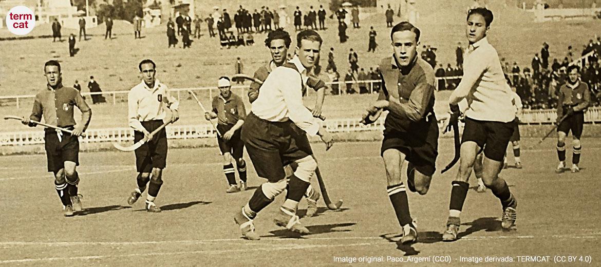 Imatge antiga d'hoquei sobre herba