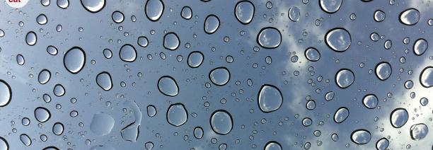 És el mateix impermeable (waterproof) que resistent a l’aigua (water-resistant)?